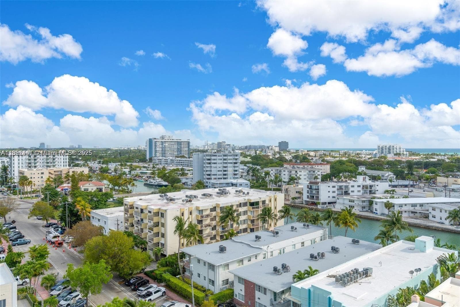 A11861441 — Miami Beach — 17