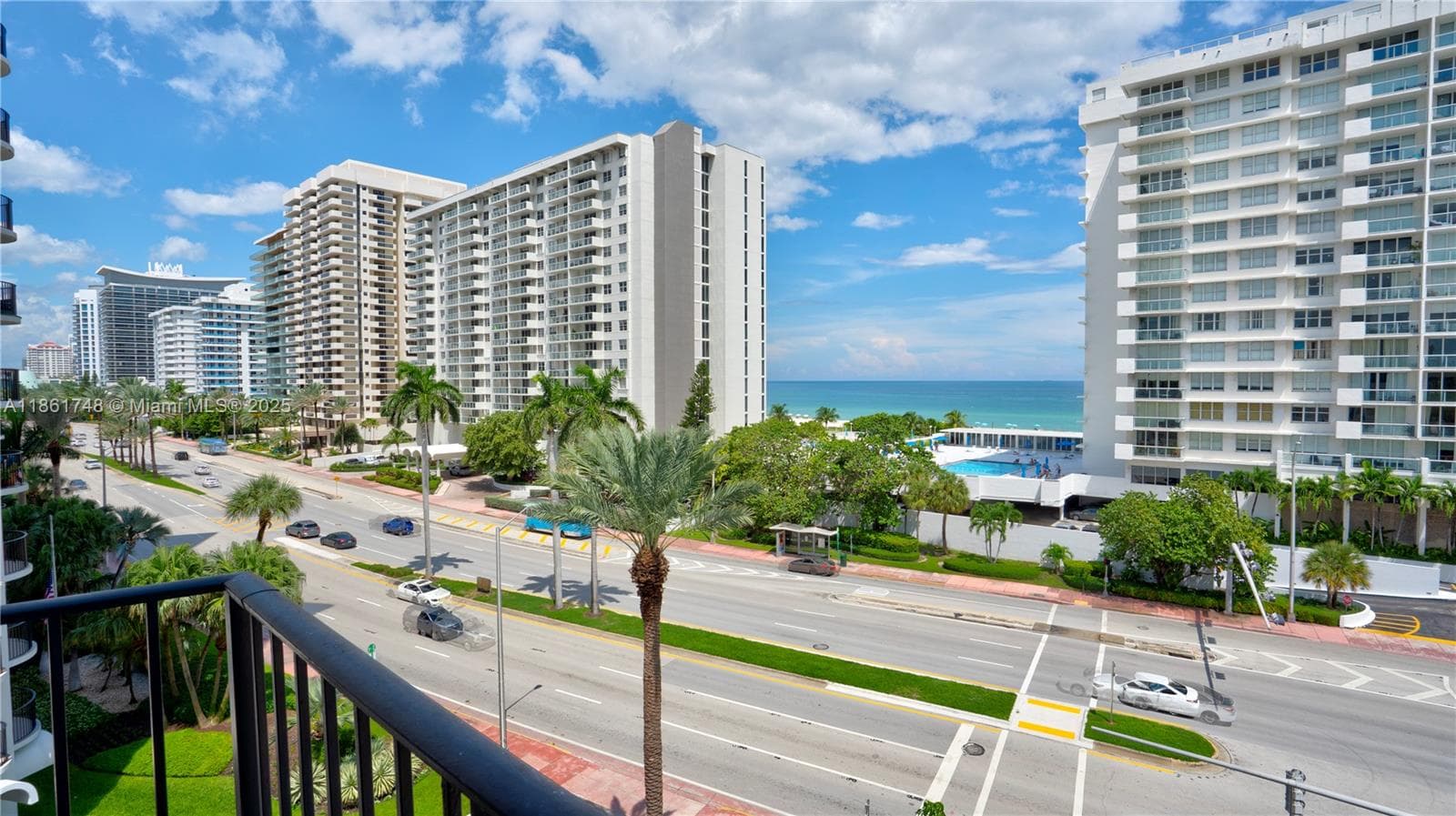 A11861748 — Miami Beach — 29