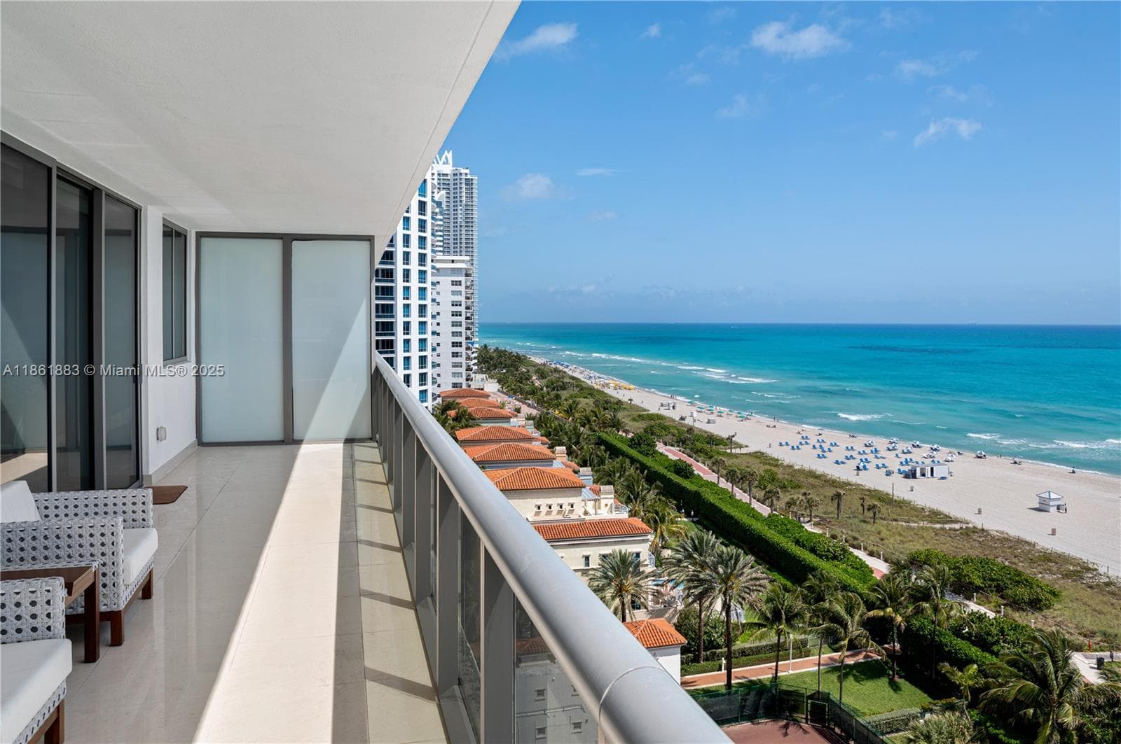 A11861883 — Miami Beach — 2