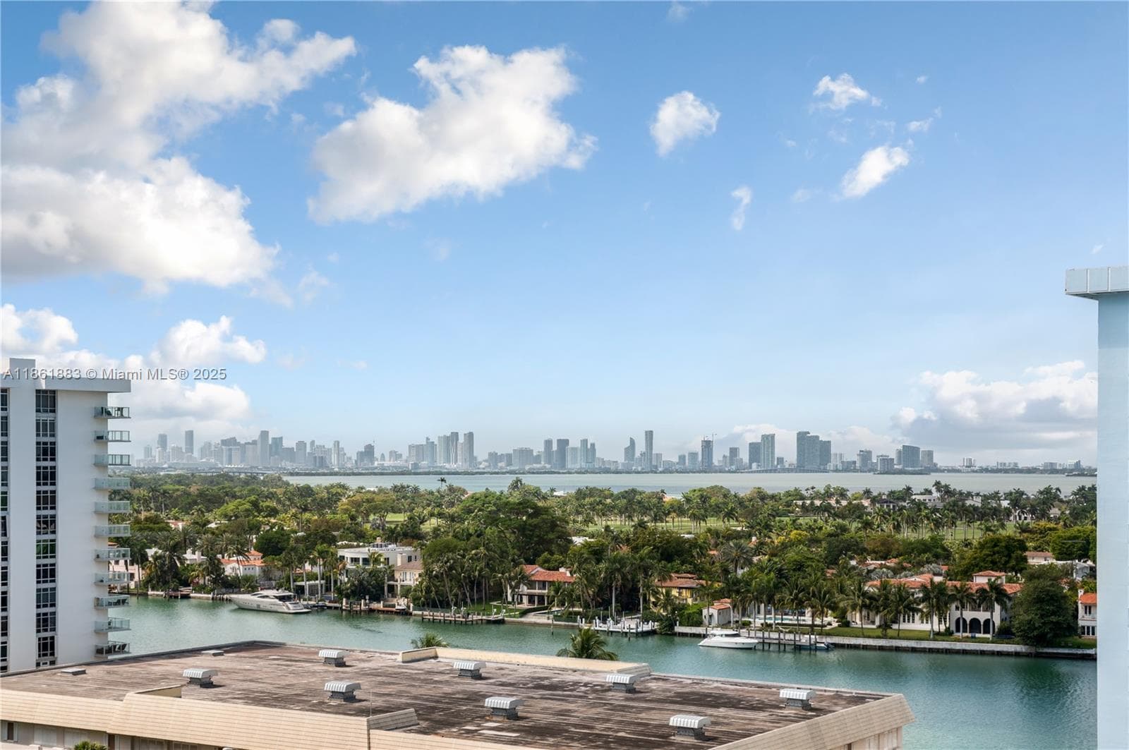 A11861883 — Miami Beach — 55