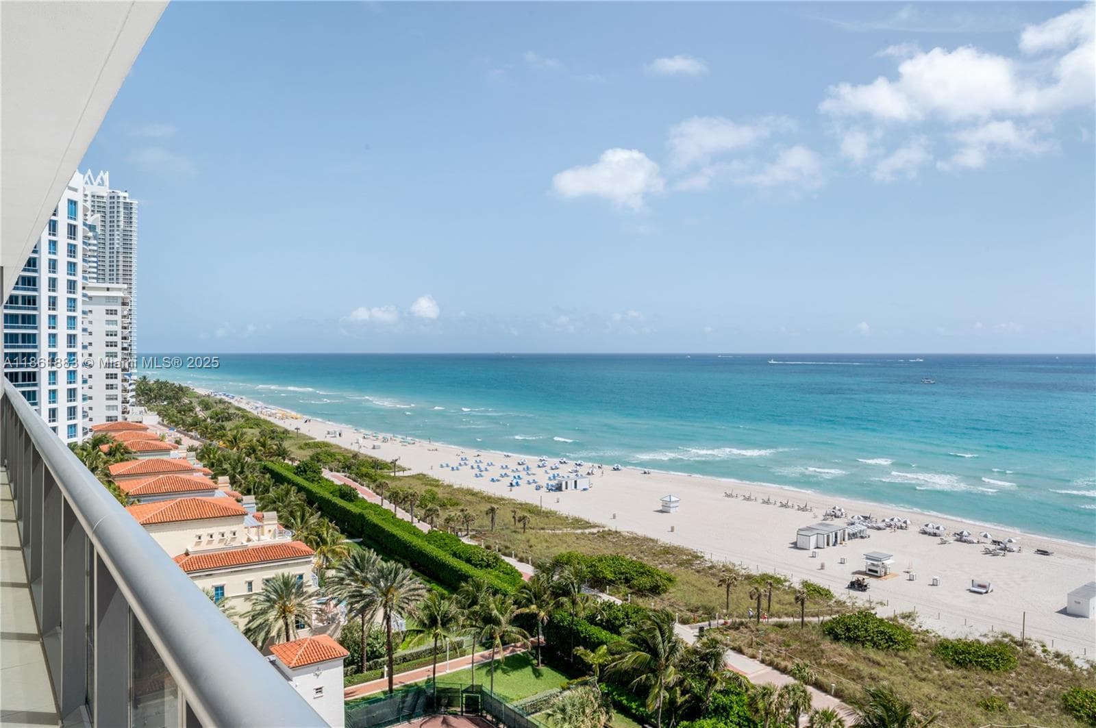 A11861883 — Miami Beach — 50