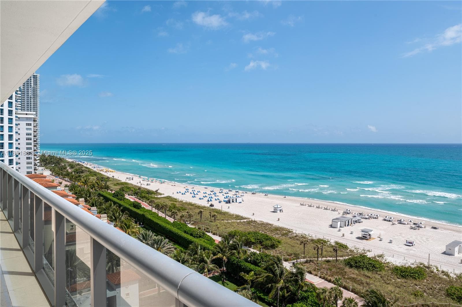A11861883 — Miami Beach — 58