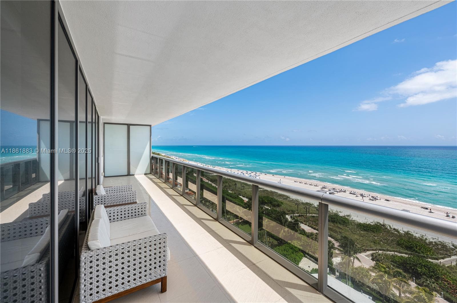 A11861883 — Miami Beach — 4