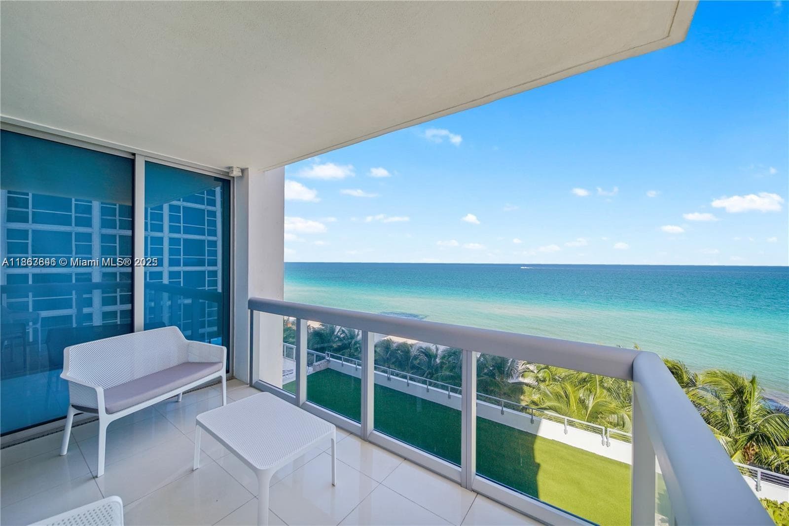 A11863846 — Miami Beach — 3