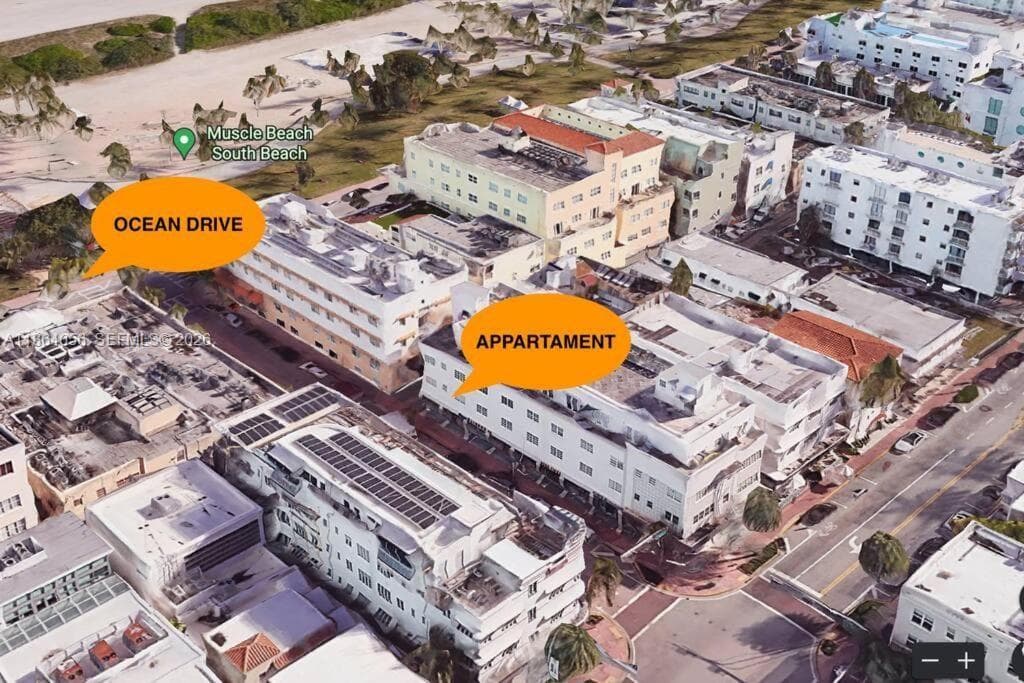 A11864056 — Miami Beach — 17