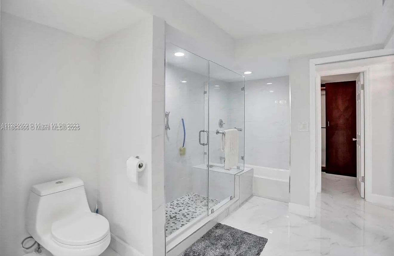 A11864466 — Miami Beach — 15