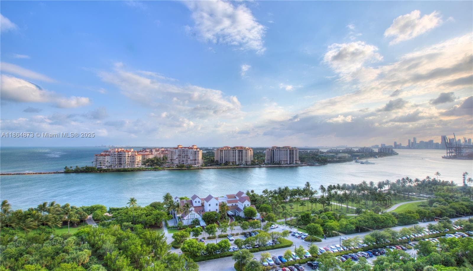 A11864873 — Miami Beach — 26