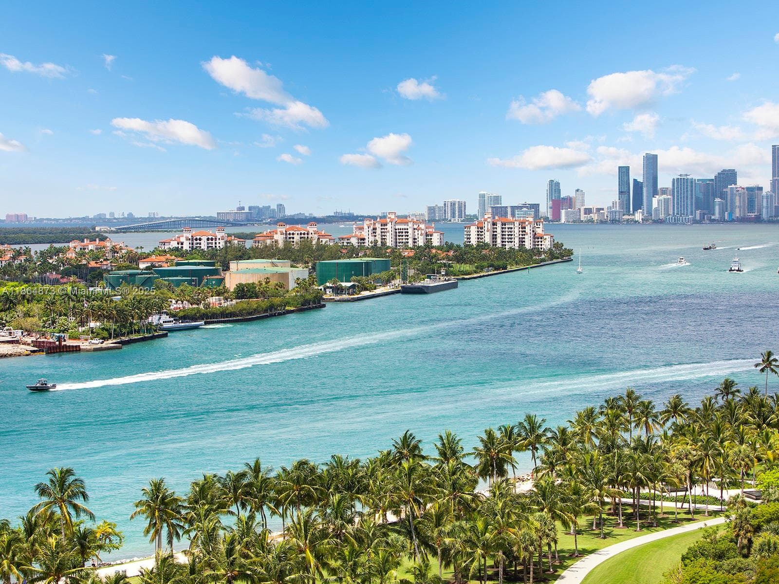 A11864873 — Miami Beach — 22