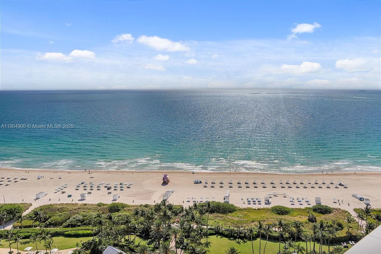 A11864900 — Miami Beach — 17