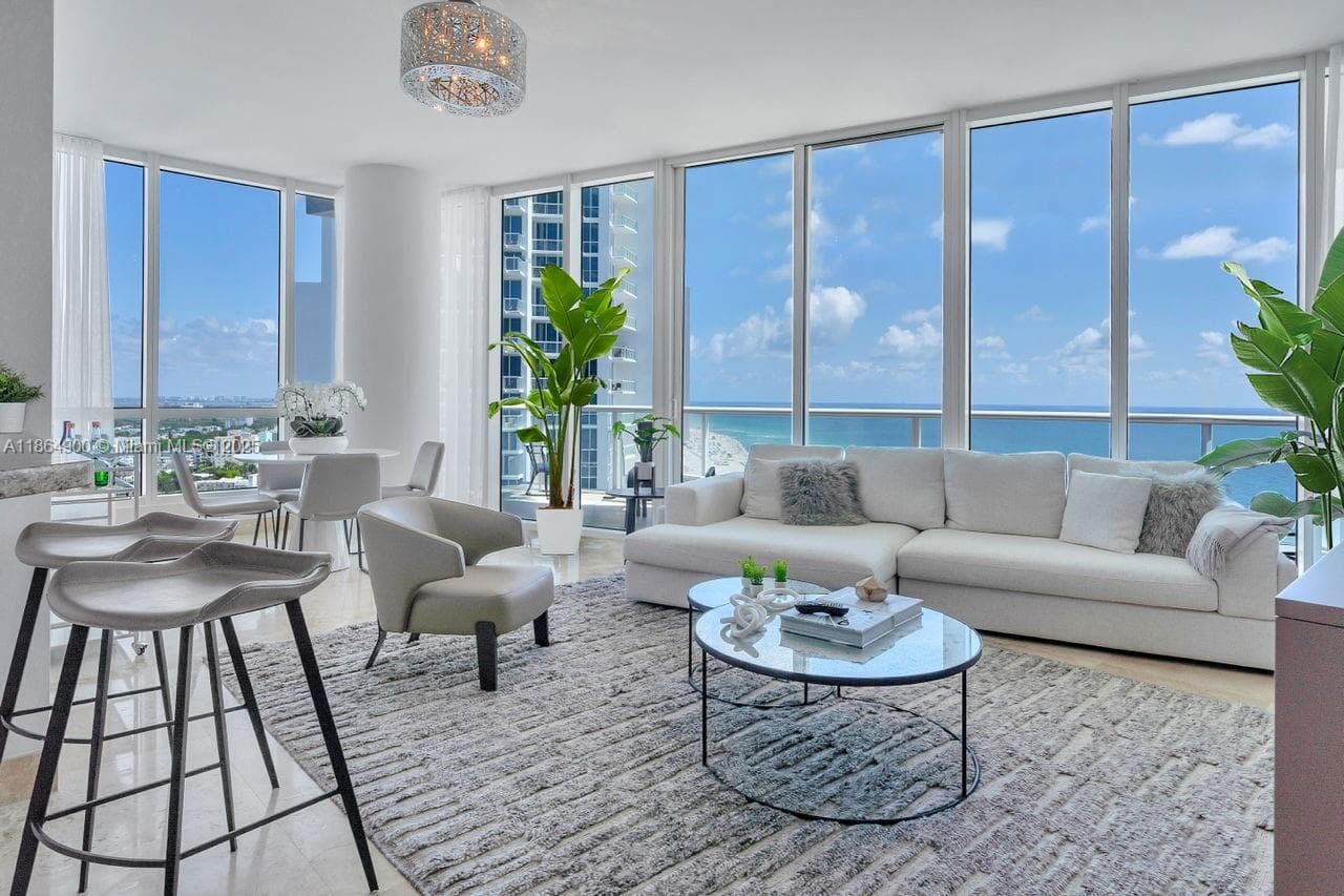 A11864900 — Miami Beach — 5