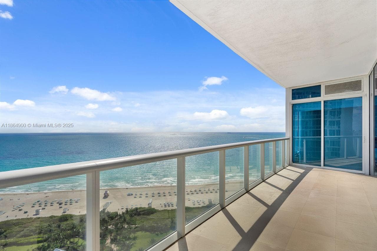 A11864900 — Miami Beach — 18