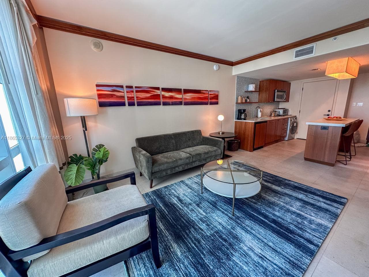 A11865327 — Miami Beach — 2