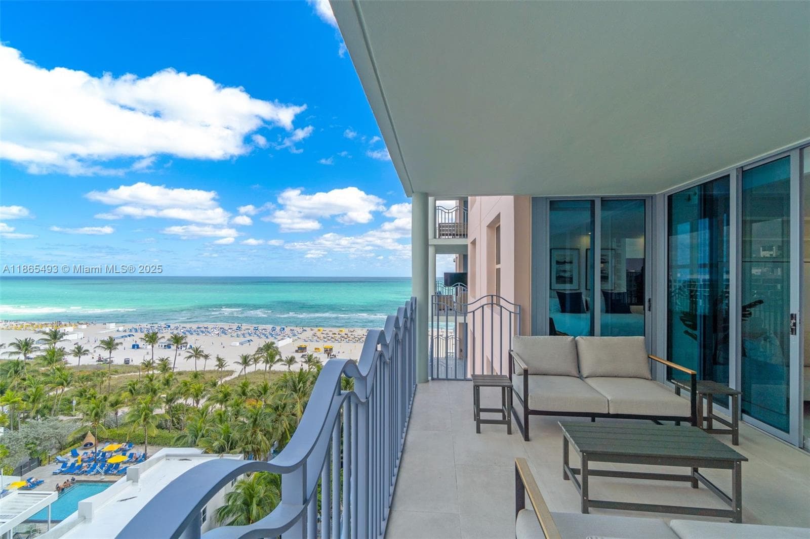 A11865493 — Miami Beach — 15