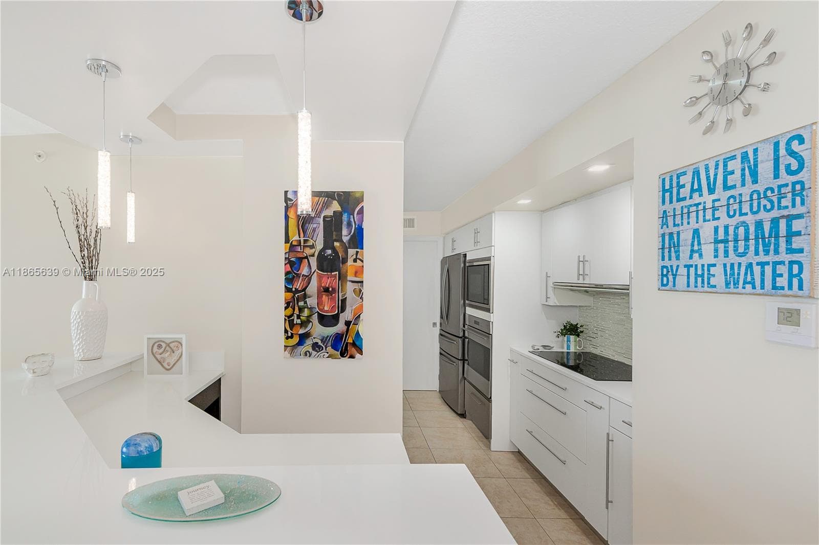 A11865639 — Miami Beach — 15