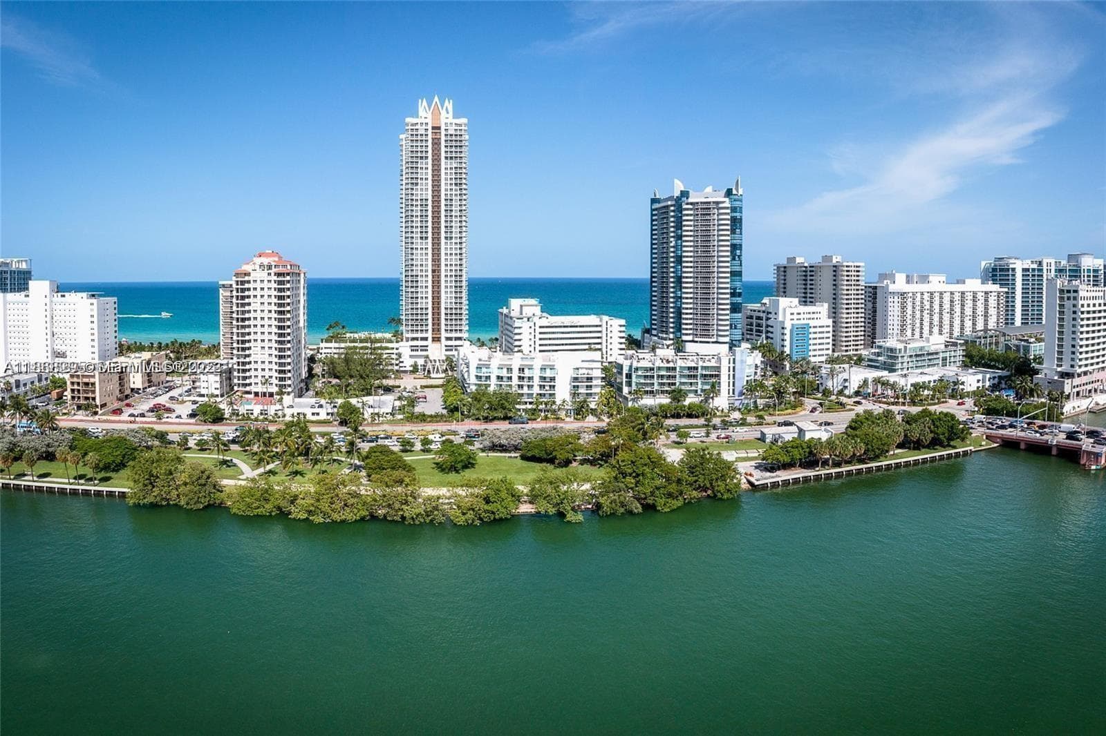 A11868295 — Miami Beach — 36