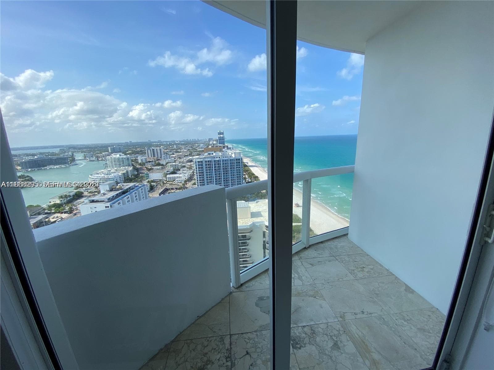 A11868295 — Miami Beach — 14
