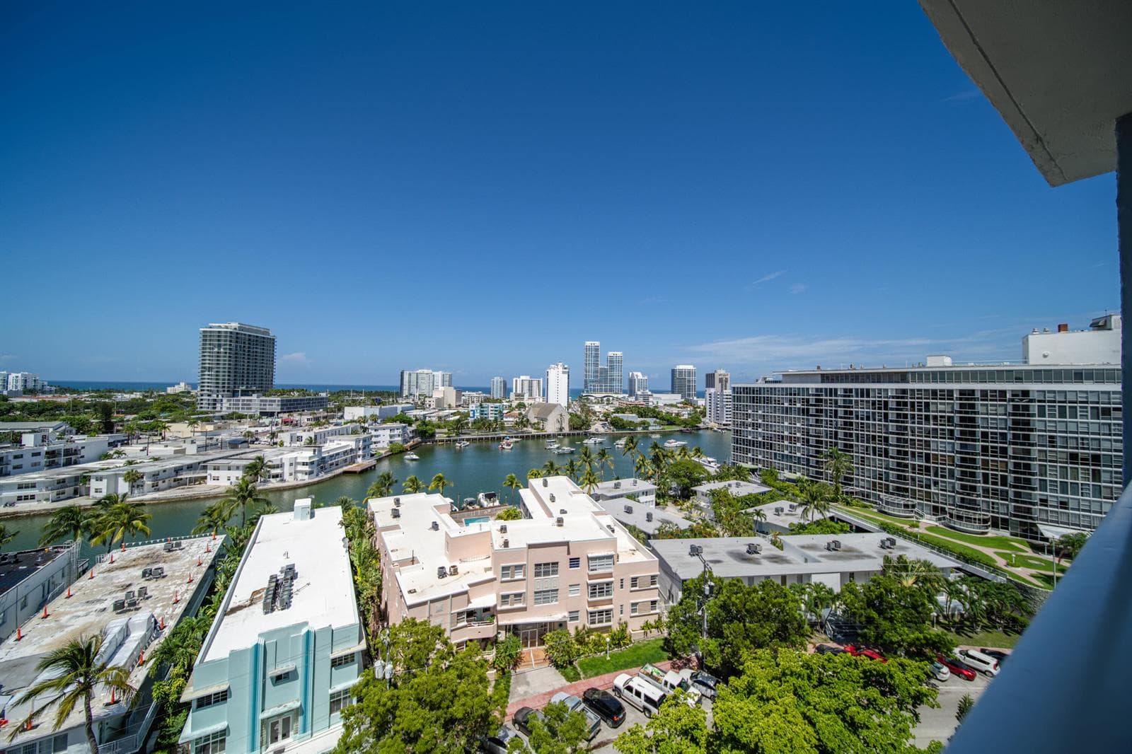 R11119469 — Miami Beach — 14