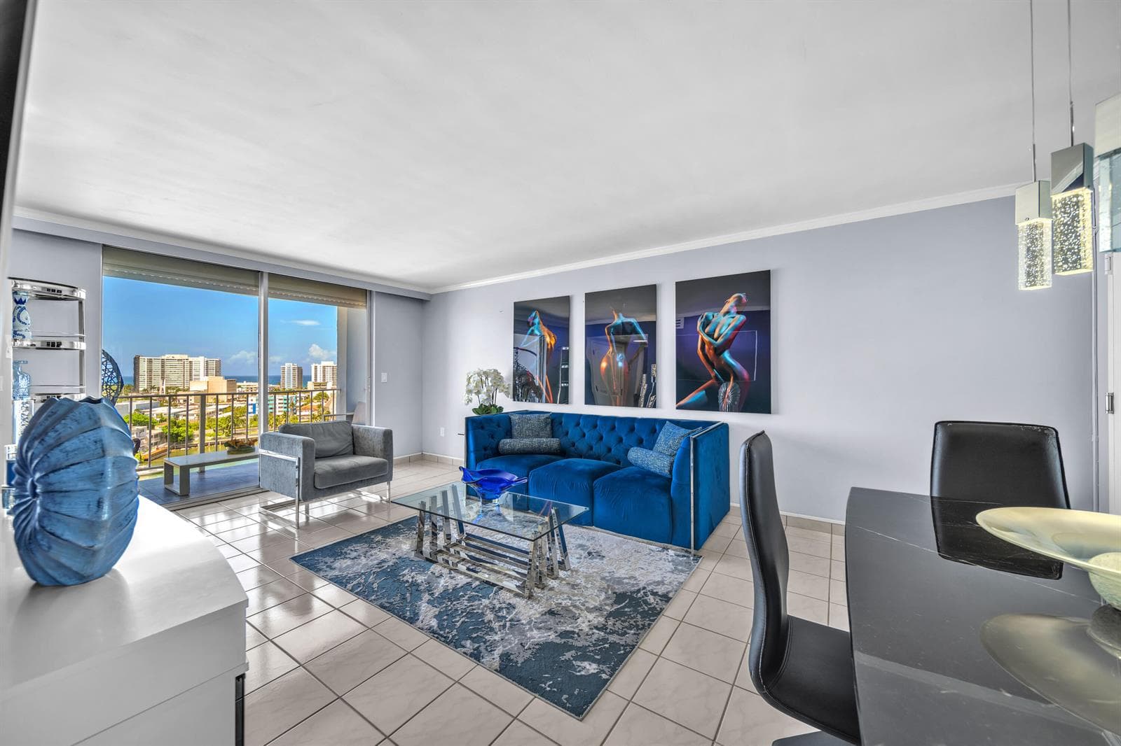 R11119469 — Miami Beach — 19