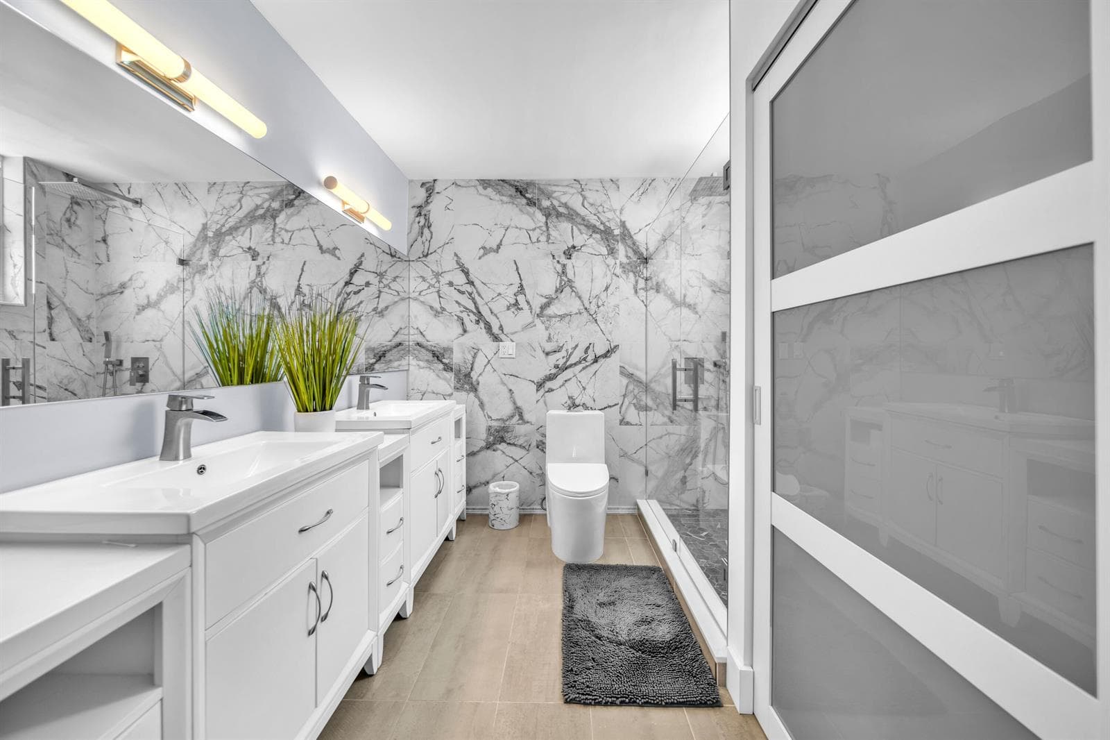 R11119469 — Miami Beach — 29