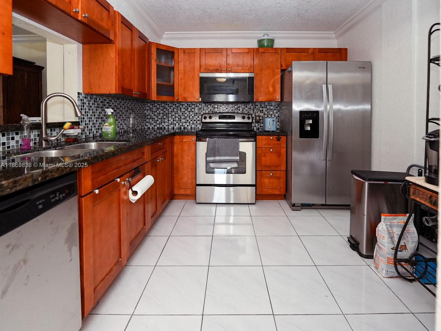 A11869838 — Miami Beach — 13