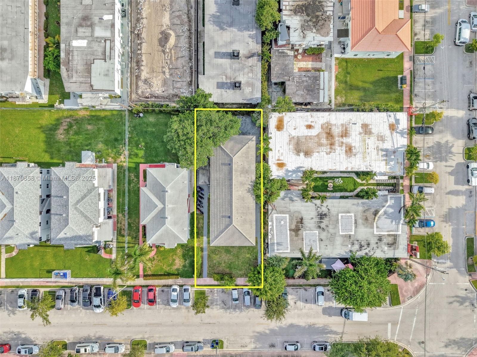A11870858 — Miami Beach — 3