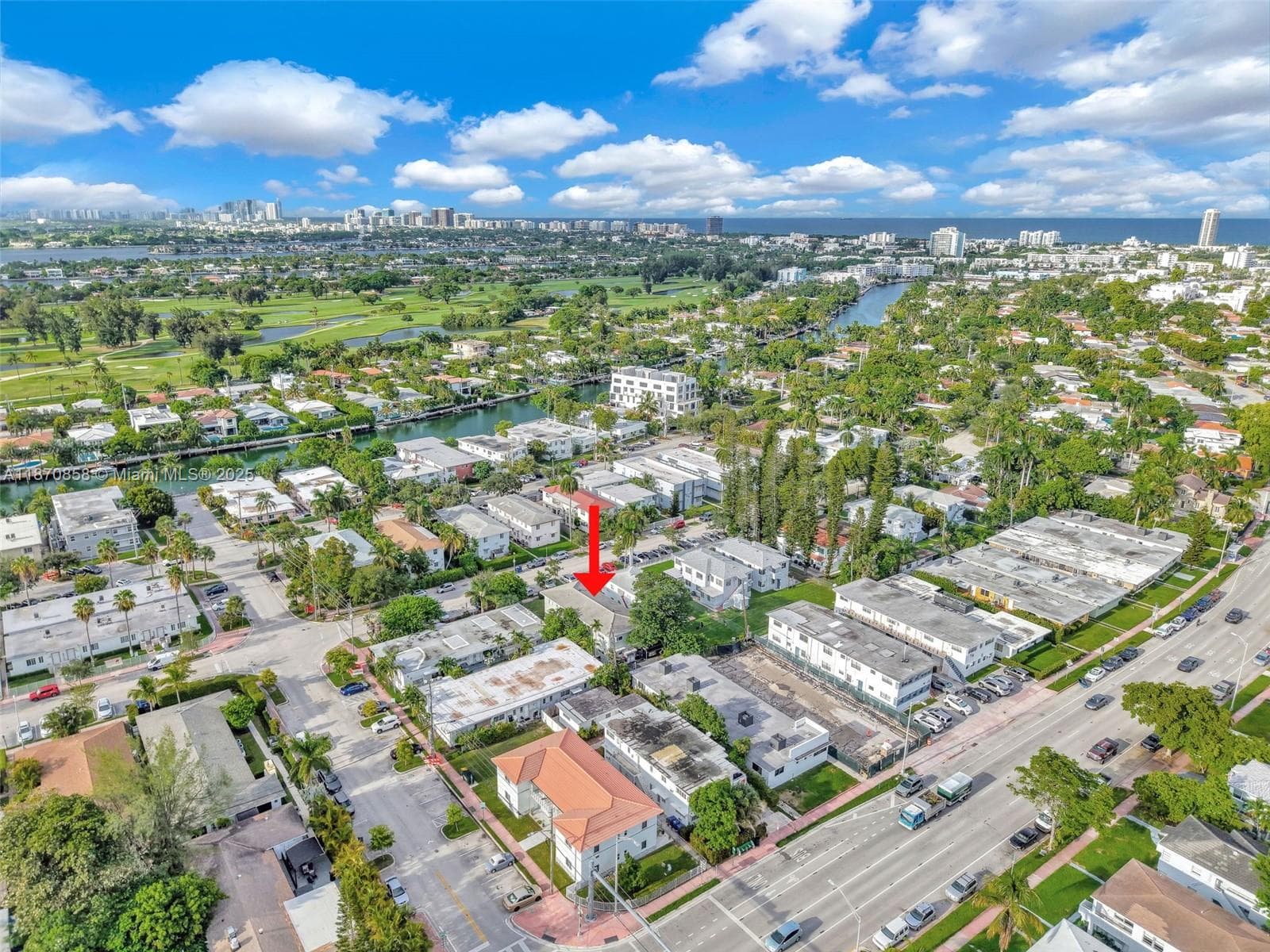 A11870858 — Miami Beach
