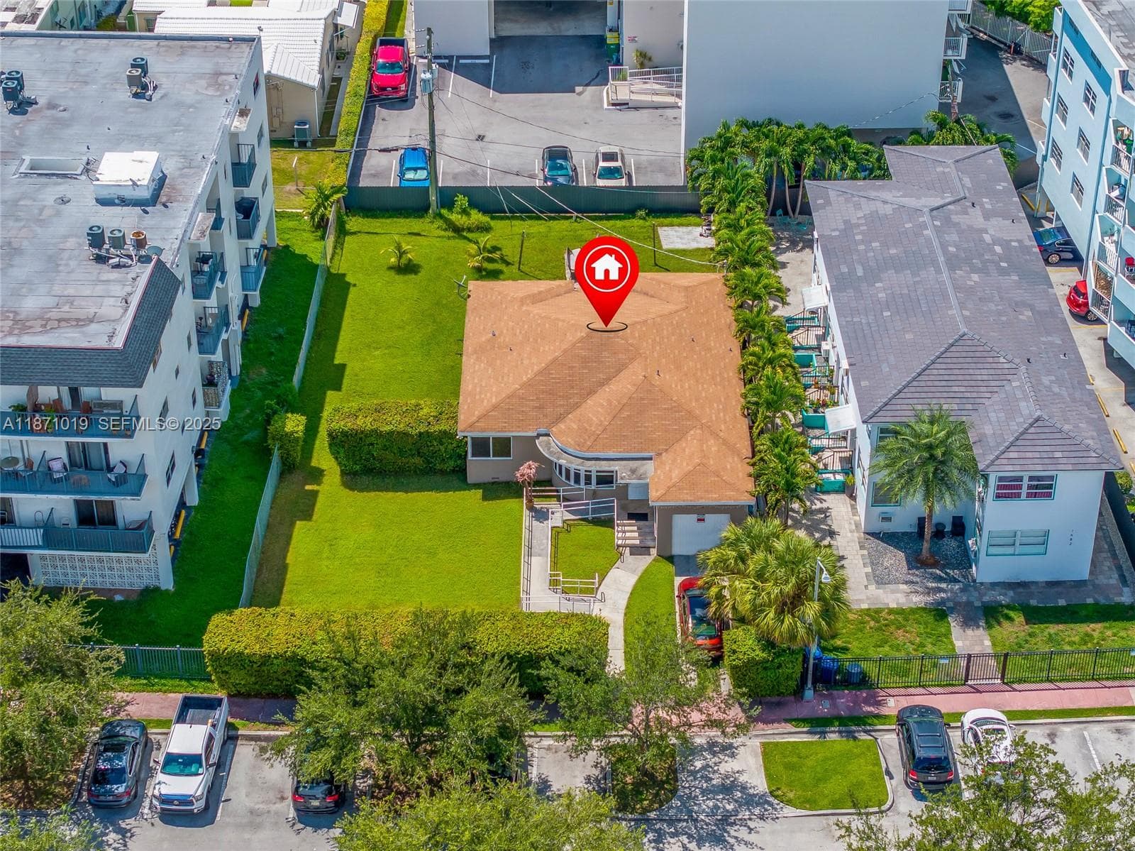 A11871019 — Miami Beach — 20