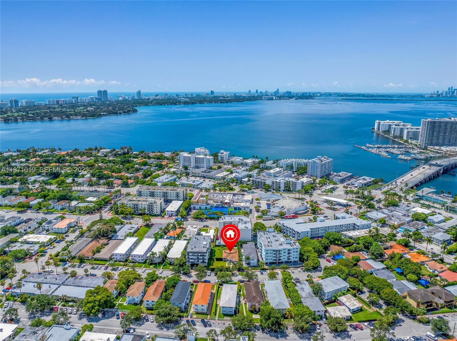A11871019 — Miami Beach — 10