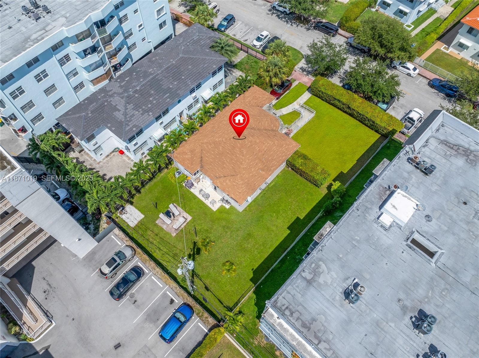 A11871019 — Miami Beach — 21