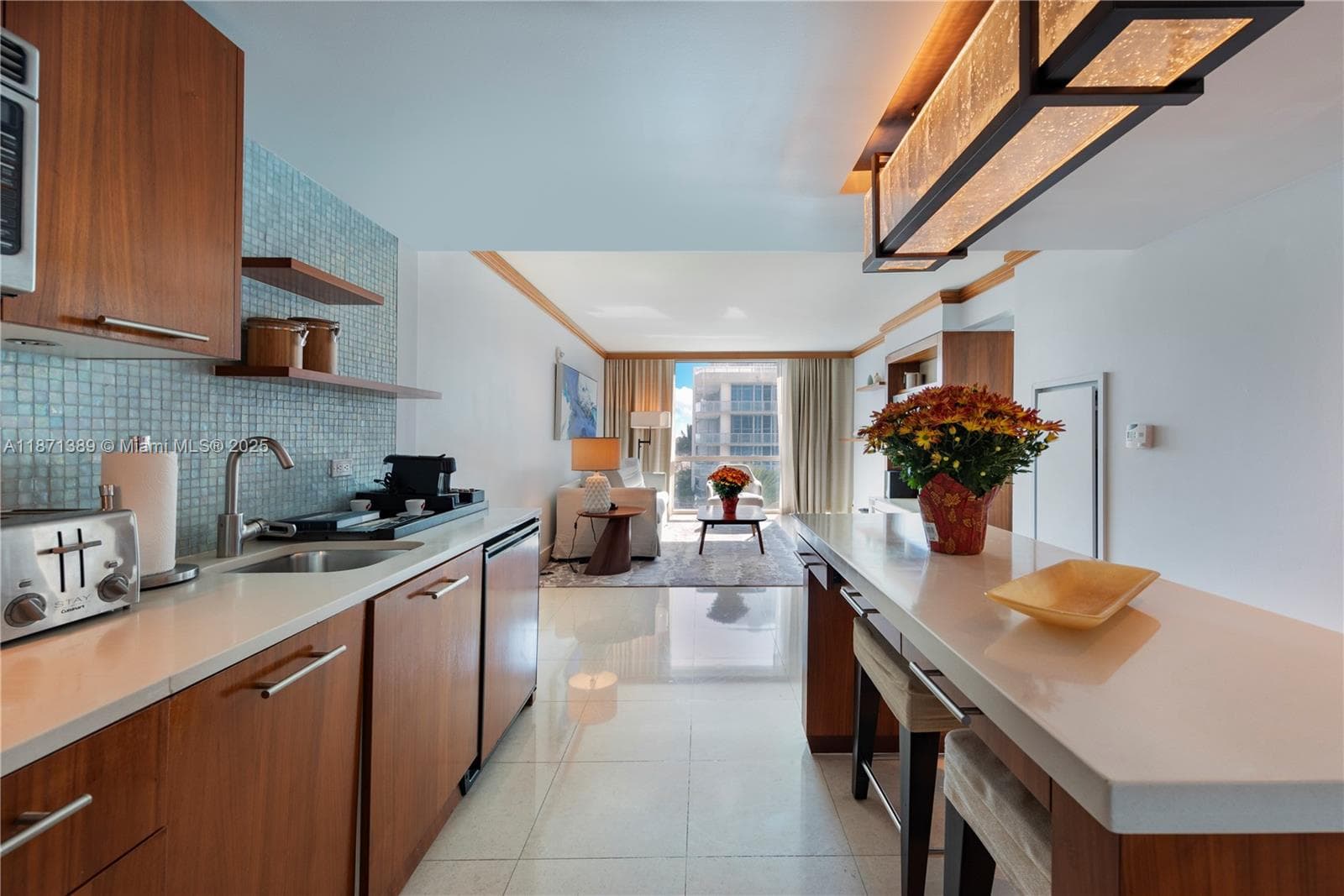 A11871389 — Miami Beach — 3