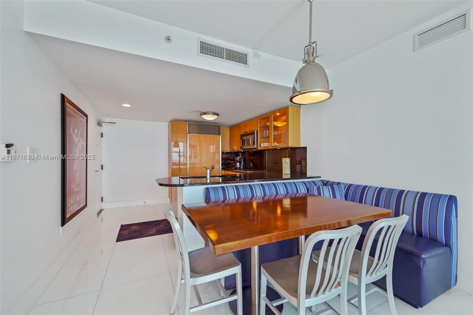 A11871693 — Miami Beach — 13