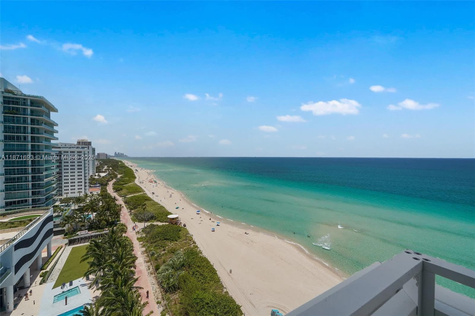 A11871693 — Miami Beach — 18