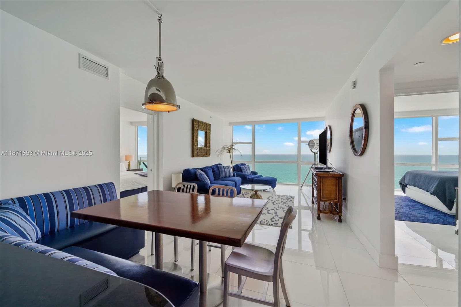 A11871693 — Miami Beach — 4