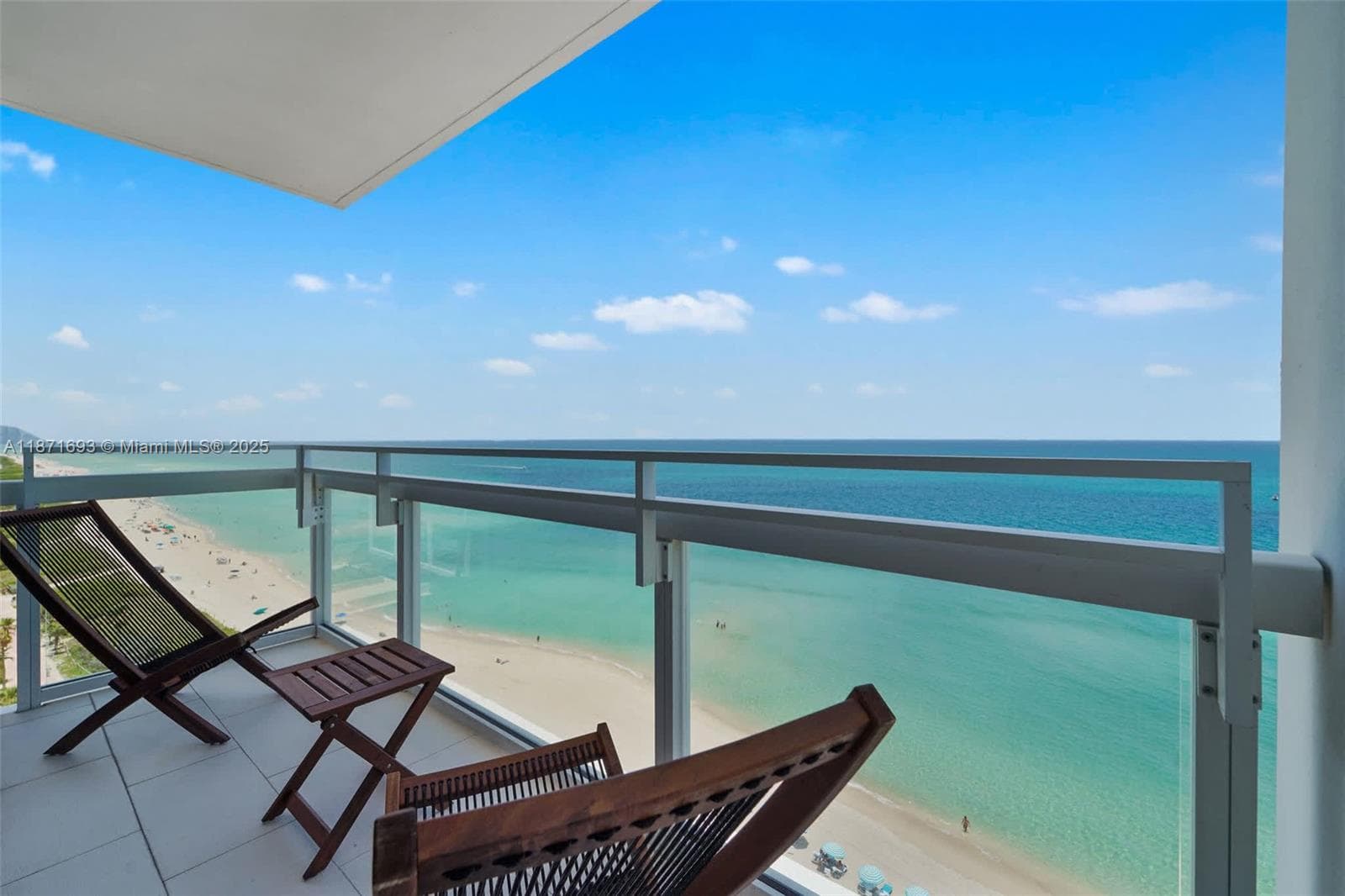 A11871693 — Miami Beach — 25