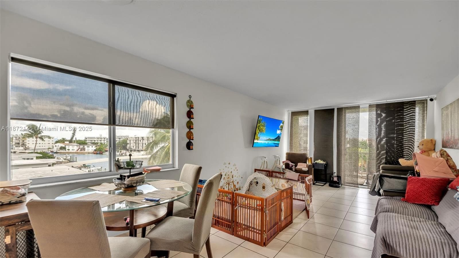 A11872145 — Miami Beach — 3