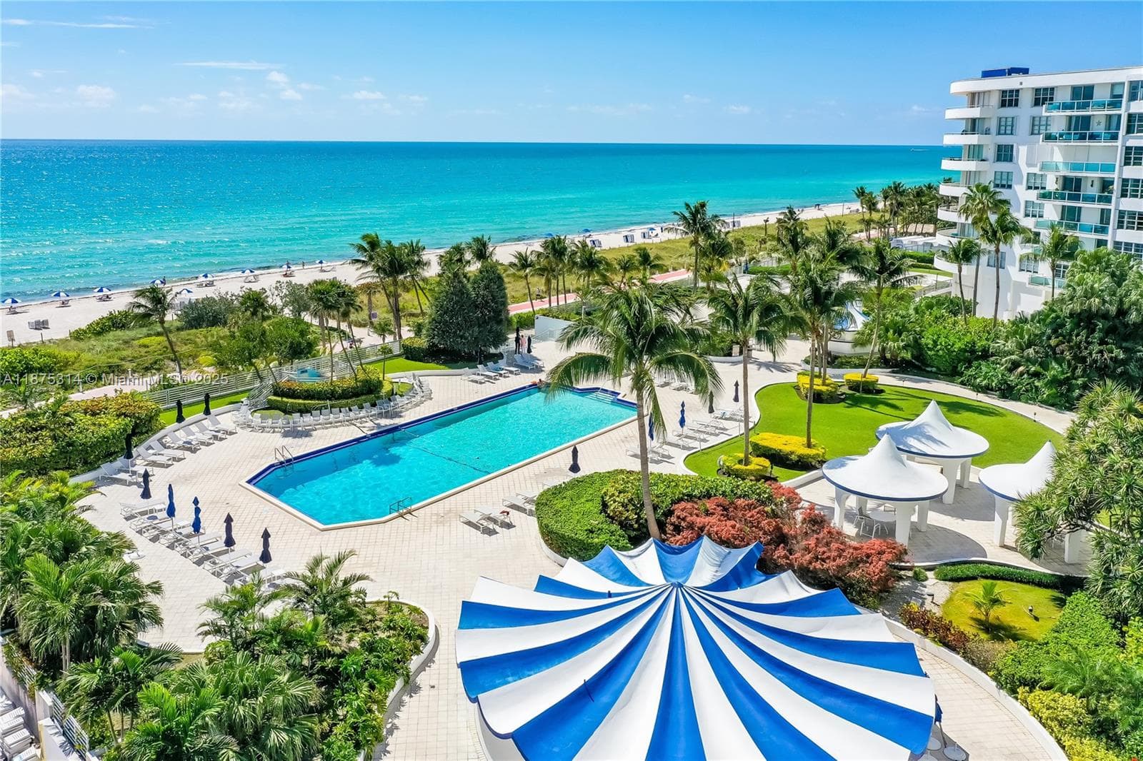 A11875314 — Miami Beach — 48