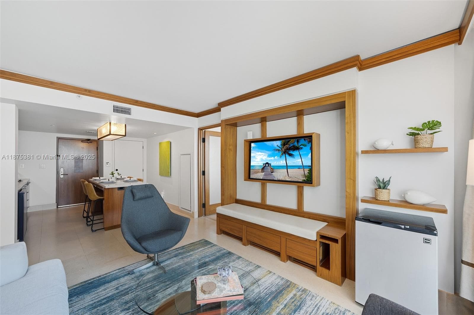 A11875381 — Miami Beach — 9