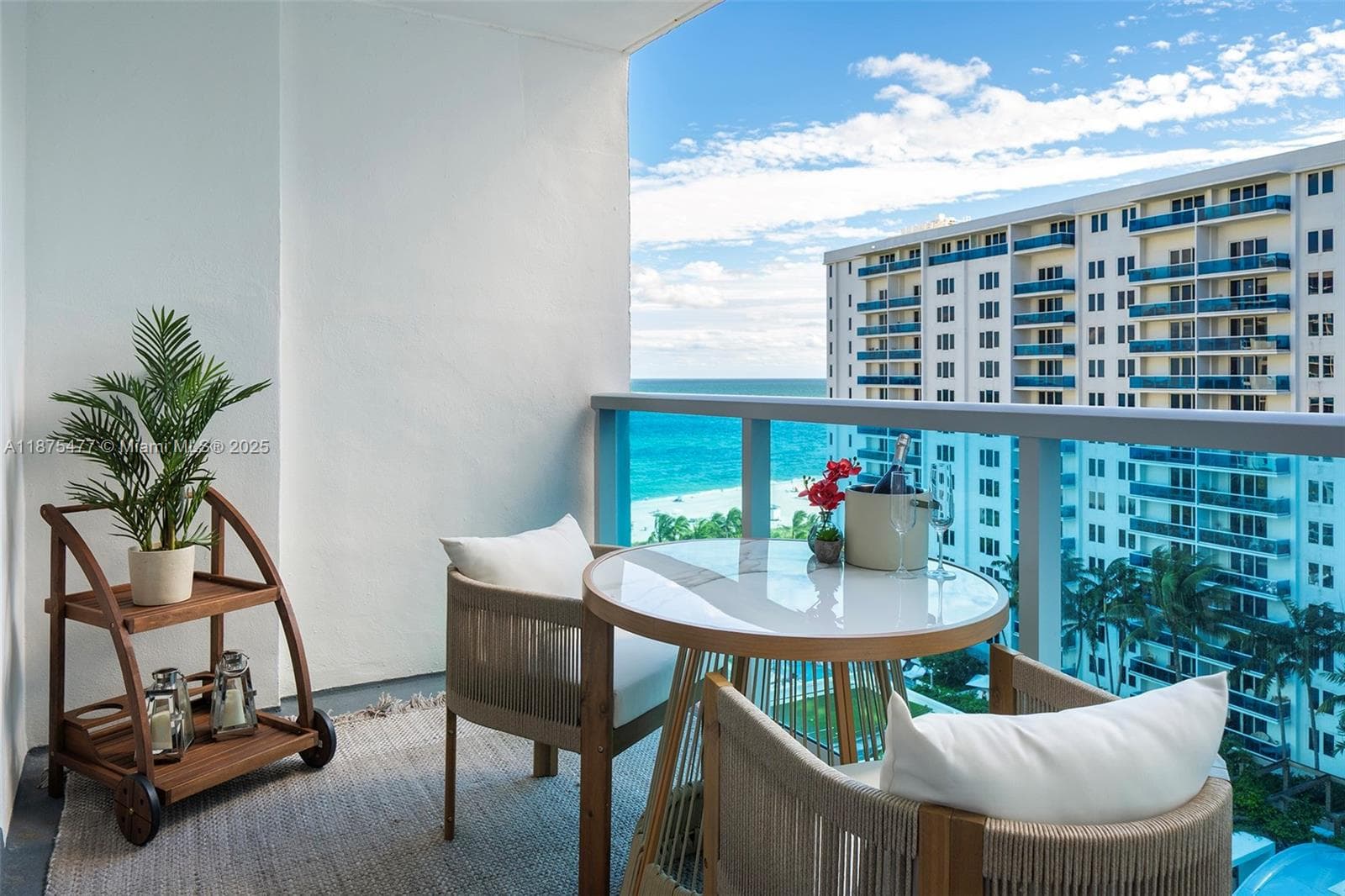 A11875477 — Miami Beach — 4