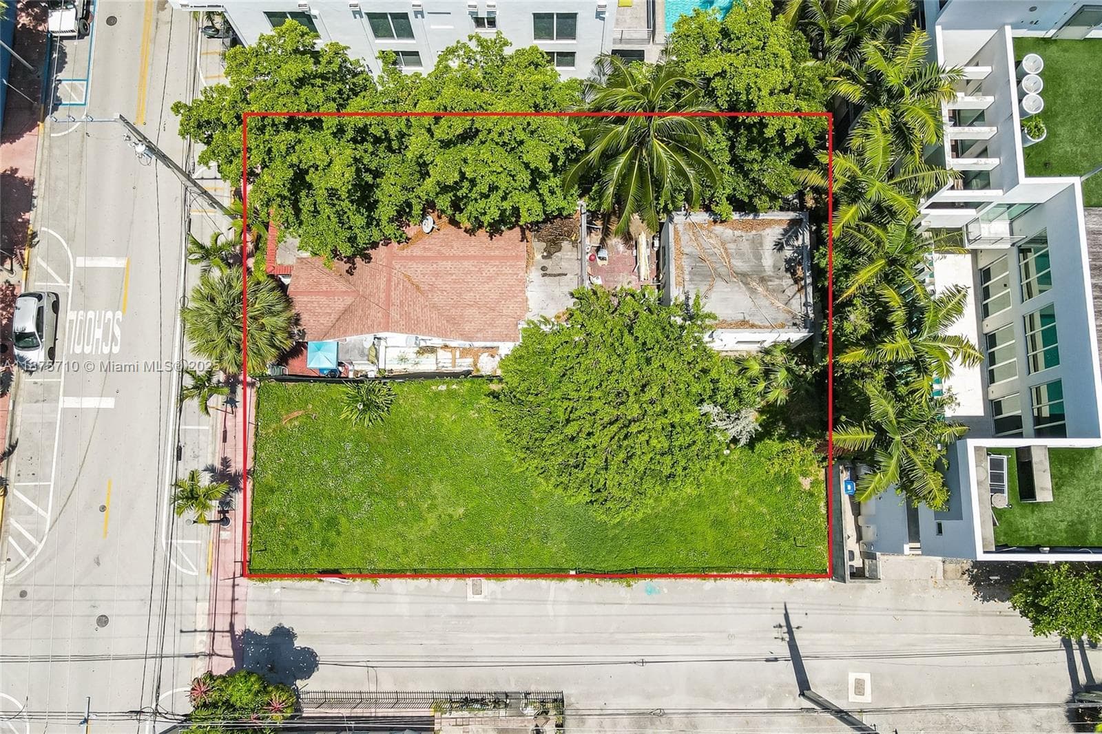 A11875710 — Miami Beach — 11