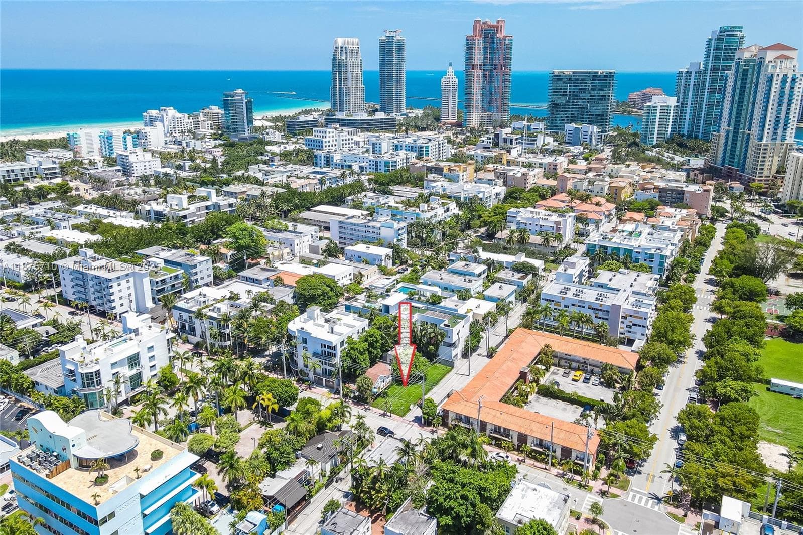 A11875710 — Miami Beach — 7