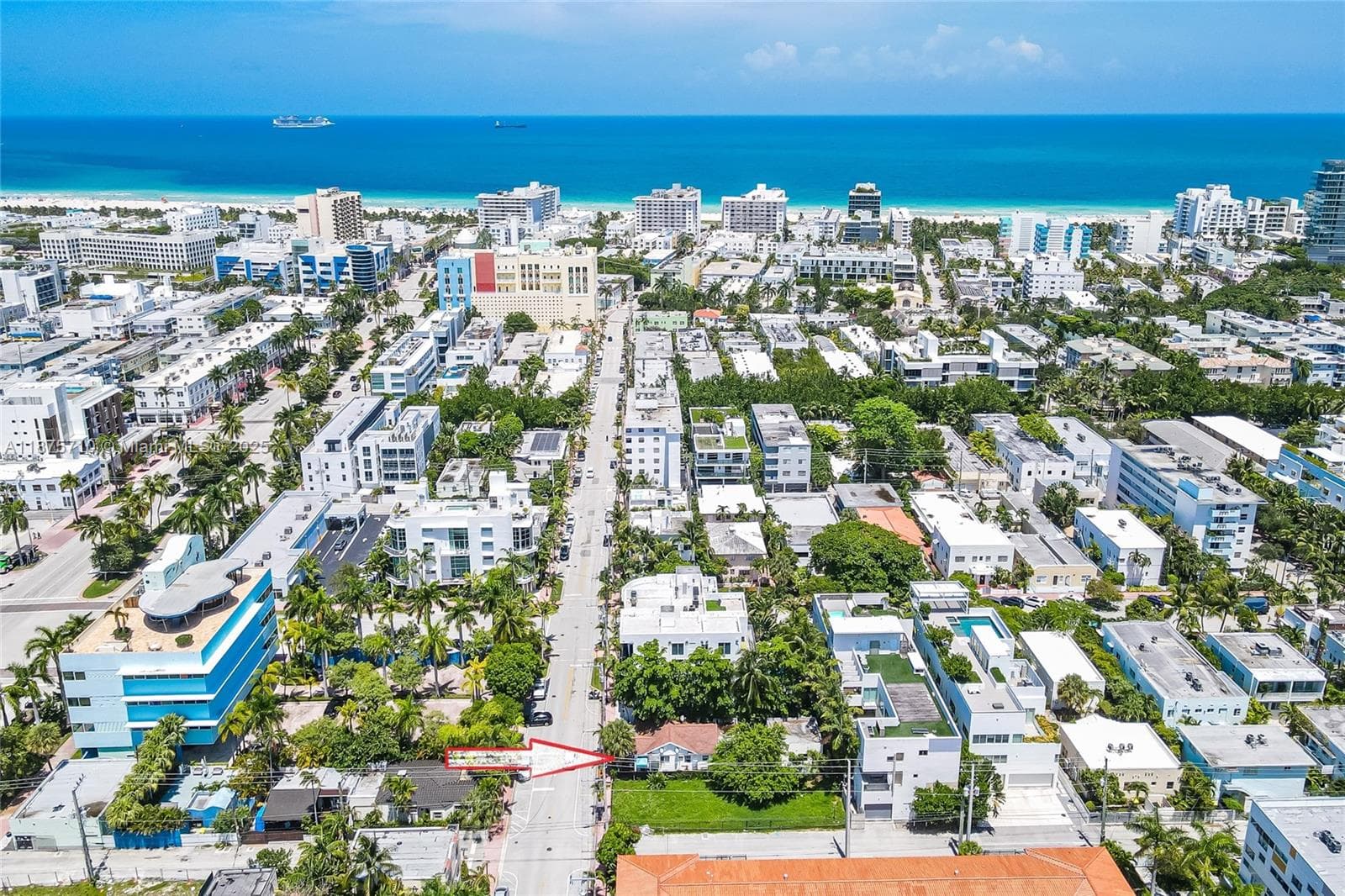 A11875710 — Miami Beach — 8