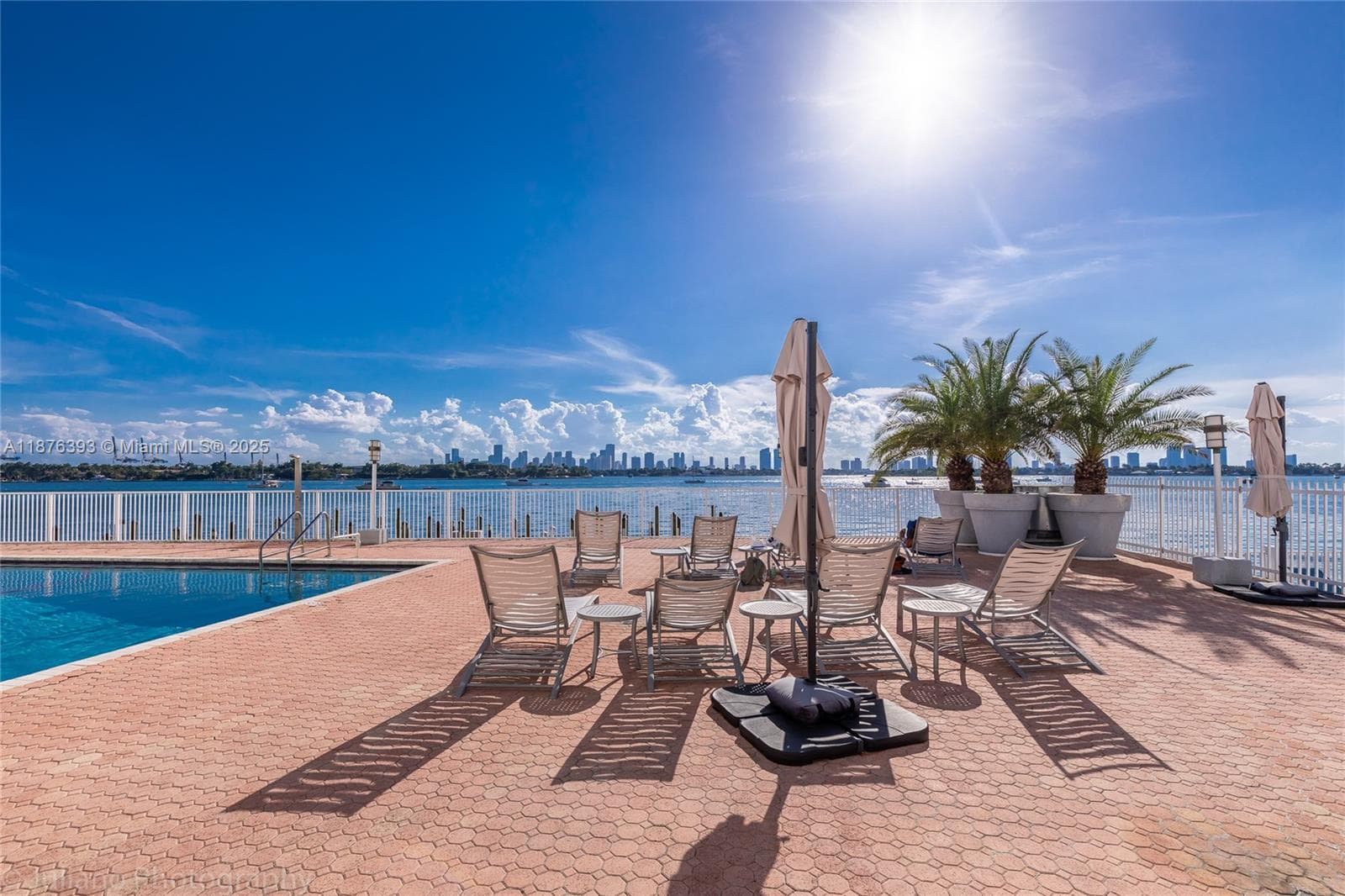 A11876393 — Miami Beach — 13