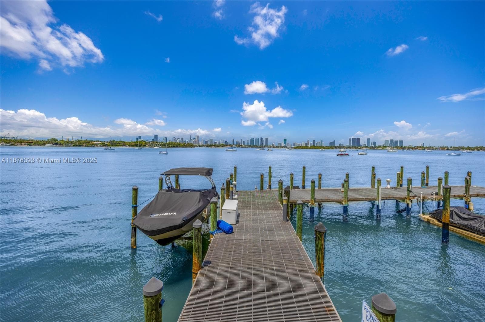 A11876393 — Miami Beach — 17