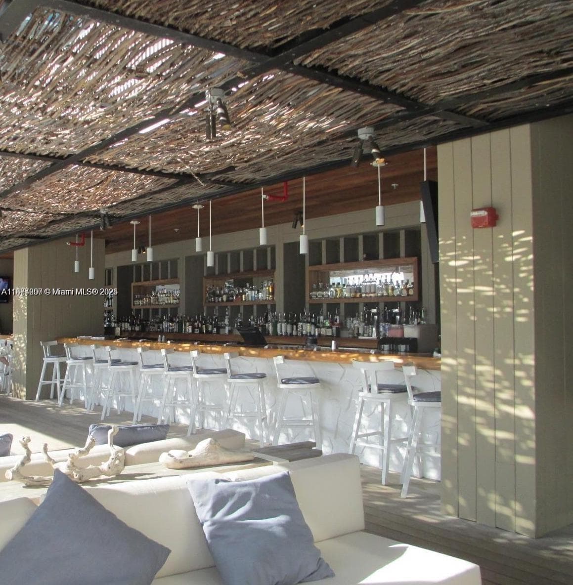 A11877000 — Miami Beach — 27