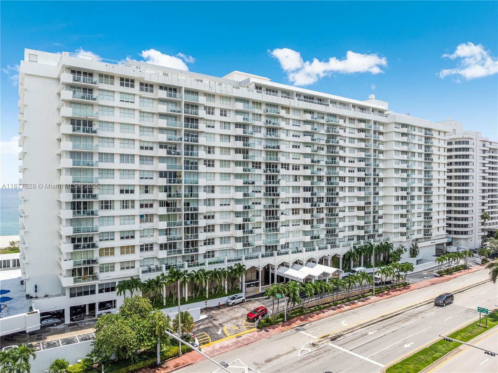 A11877628 — Miami Beach — 29