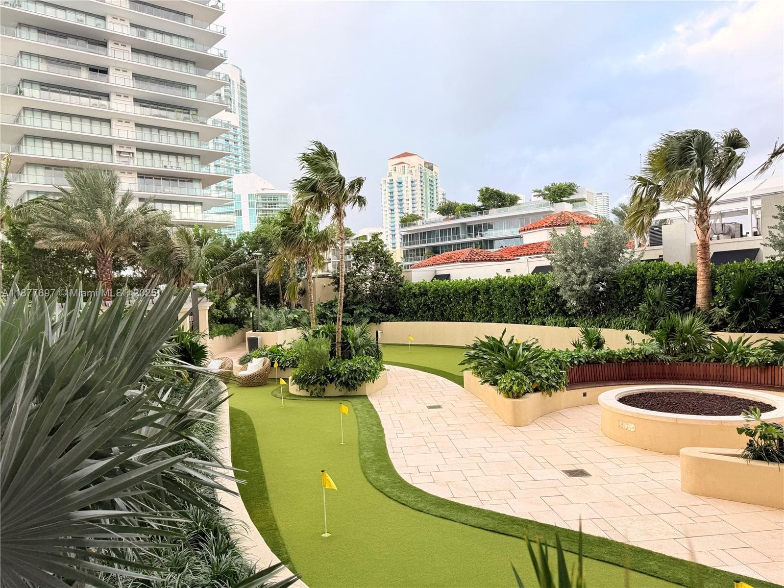 A11877697 — Miami Beach — 48