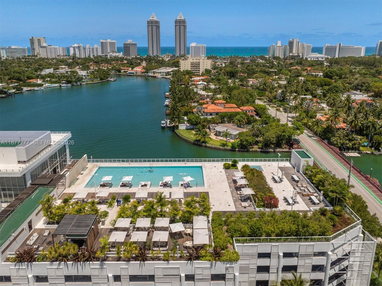 A11877777 — Miami Beach — 27