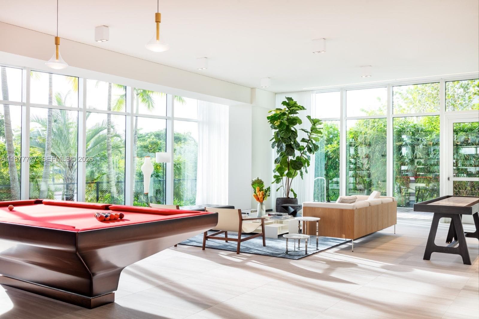 A11877777 — Miami Beach — 42