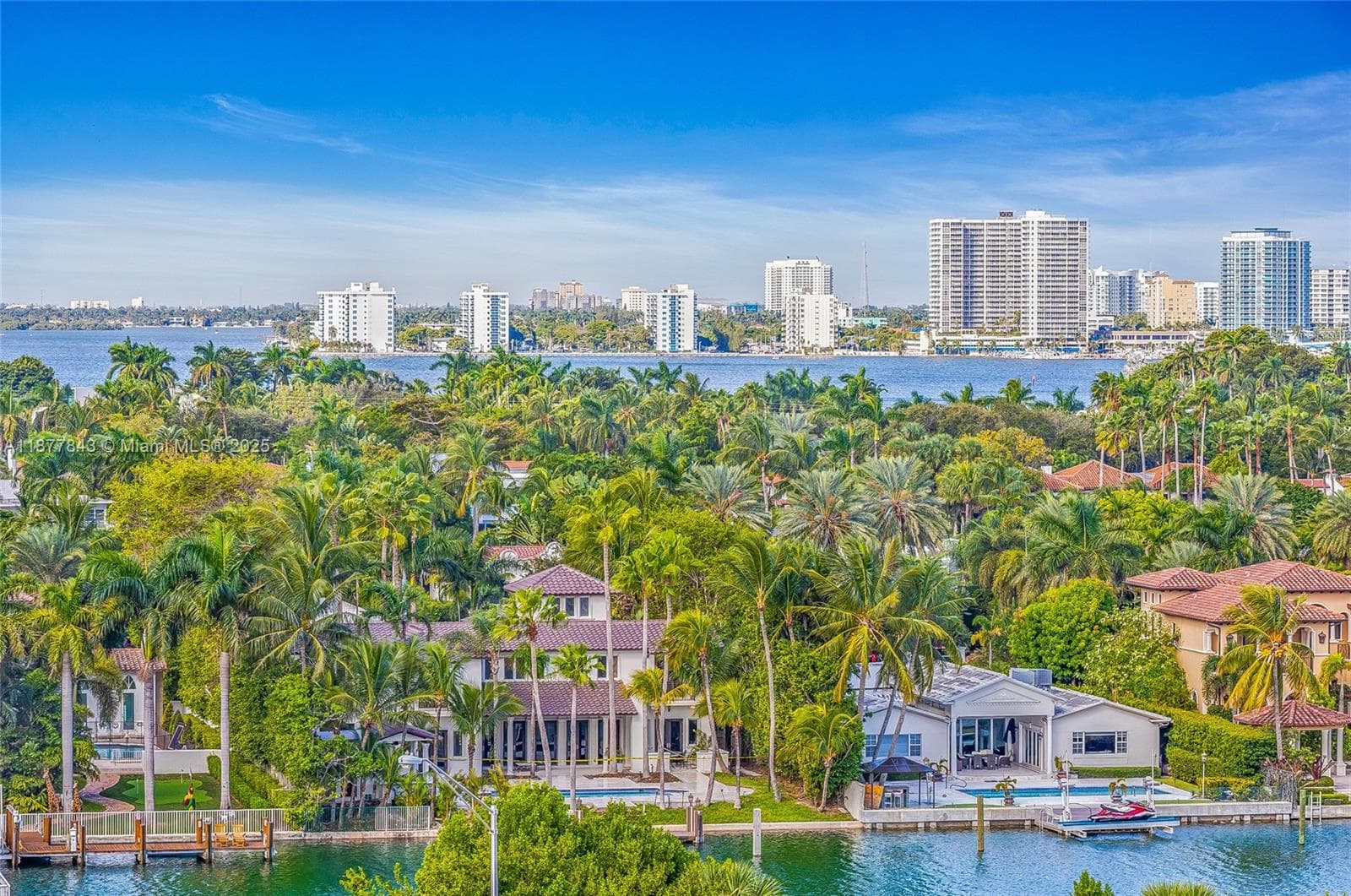 A11877843 — Miami Beach — 40