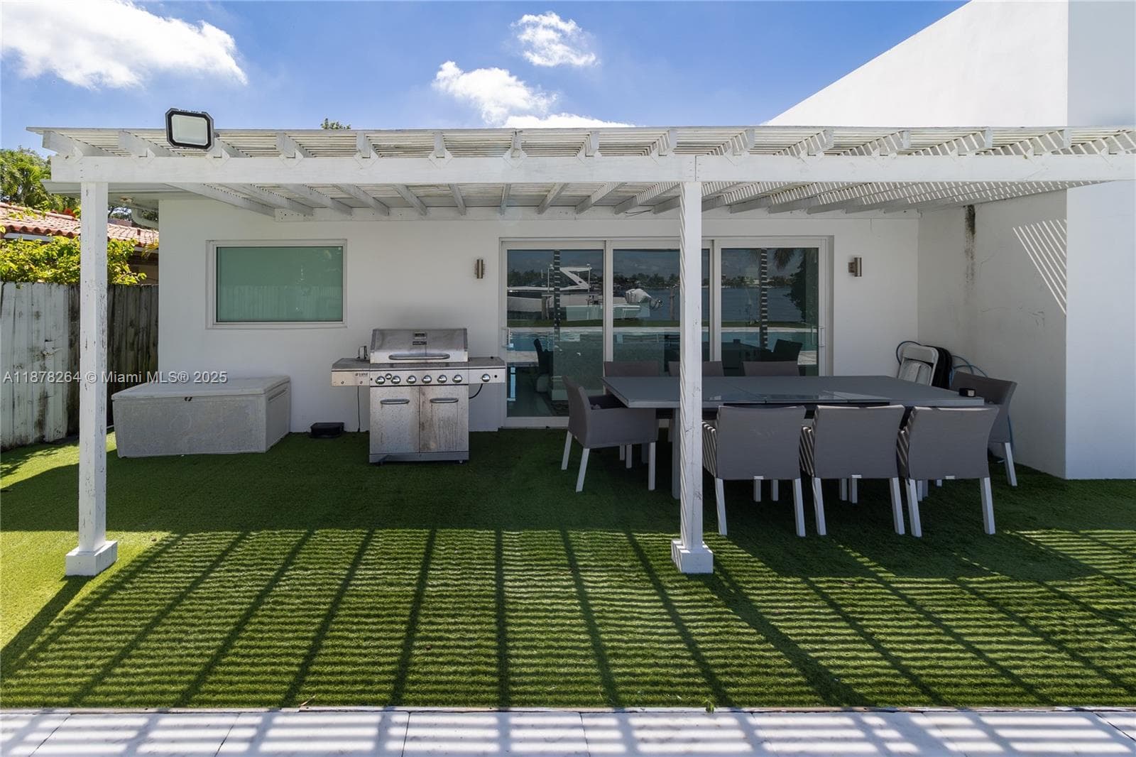 A11878264 — Miami Beach — 44